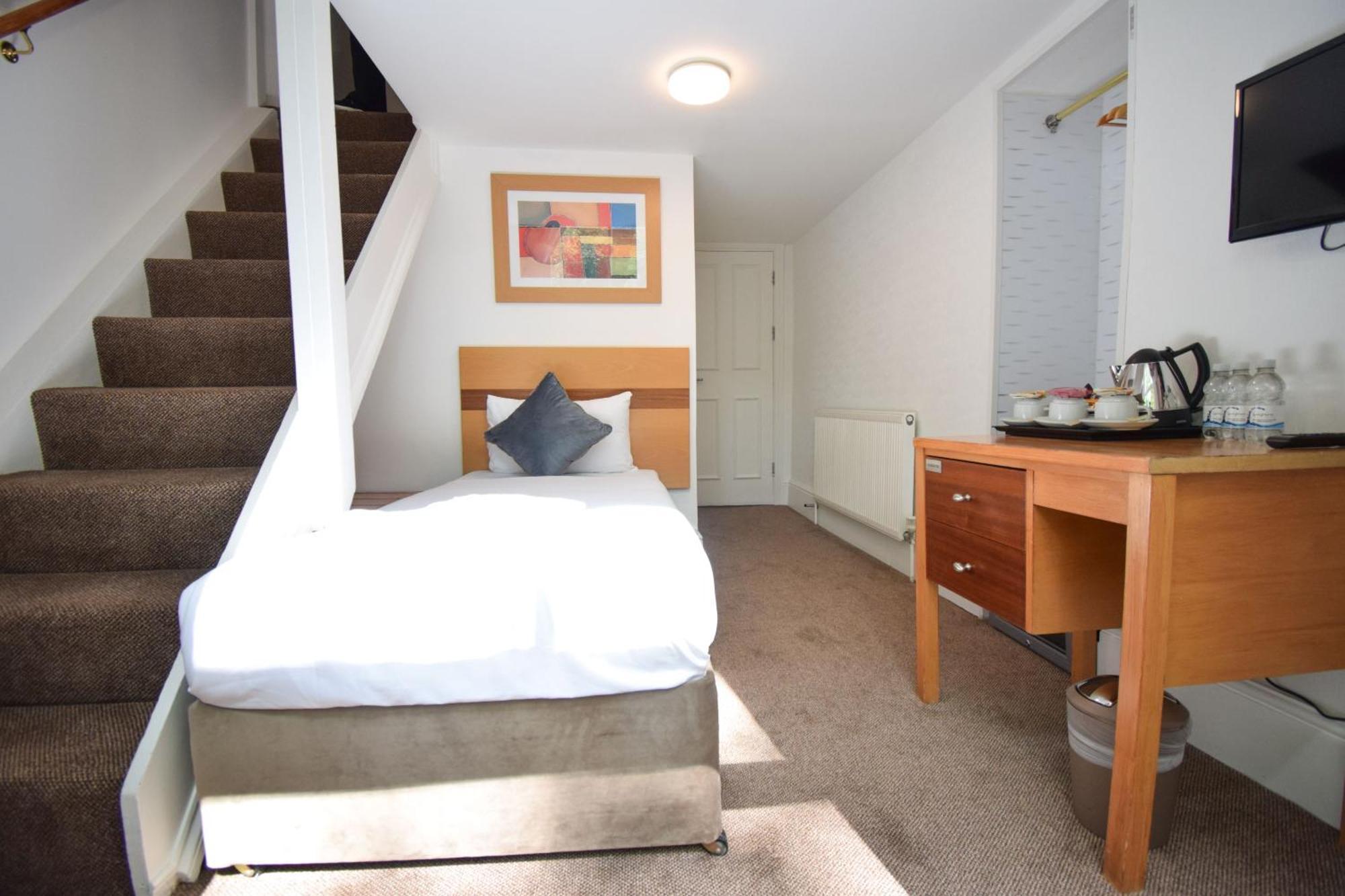 Pembridge Palace Hotel Лондон Екстер'єр фото
